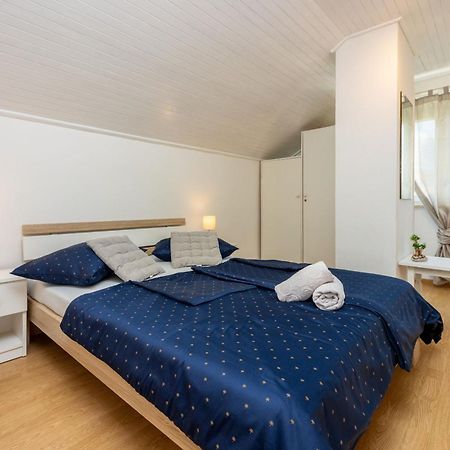 Apartments Marmar Crikvenica Eksteriør billede