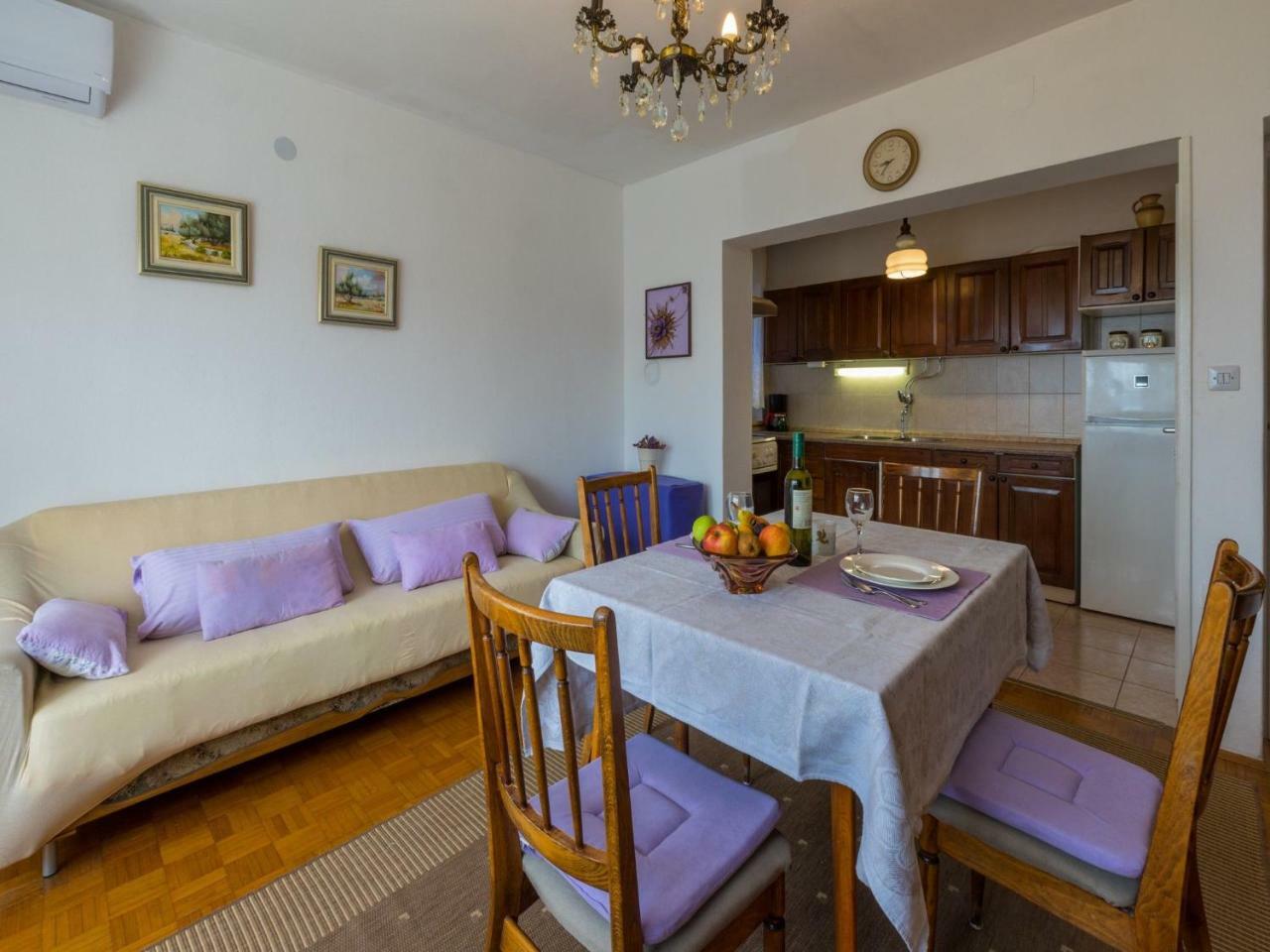 Apartments Marmar Crikvenica Eksteriør billede