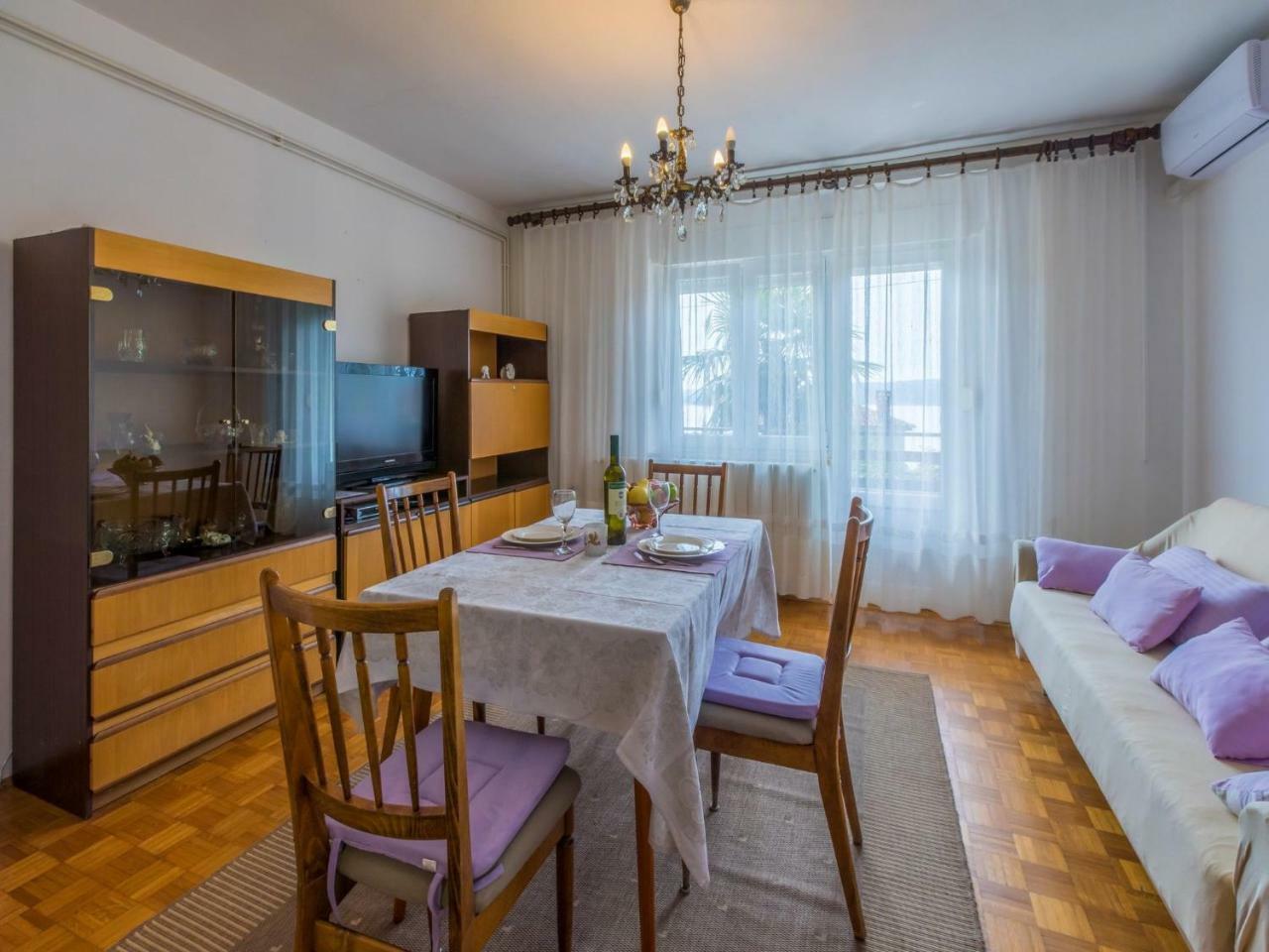 Apartments Marmar Crikvenica Eksteriør billede
